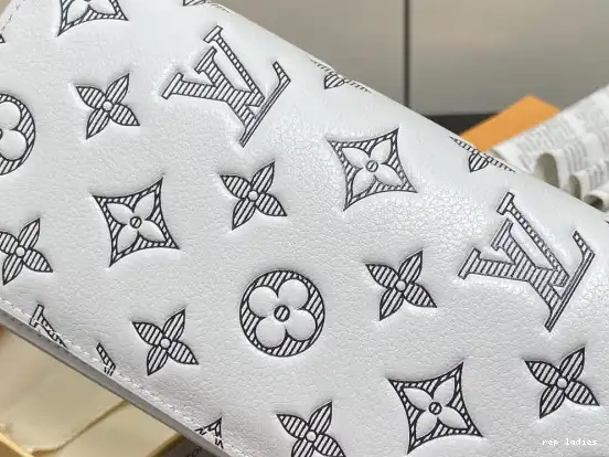 Cheap LOUIS BRAZZA VUITTON WALLET-10*19*2cm 0520